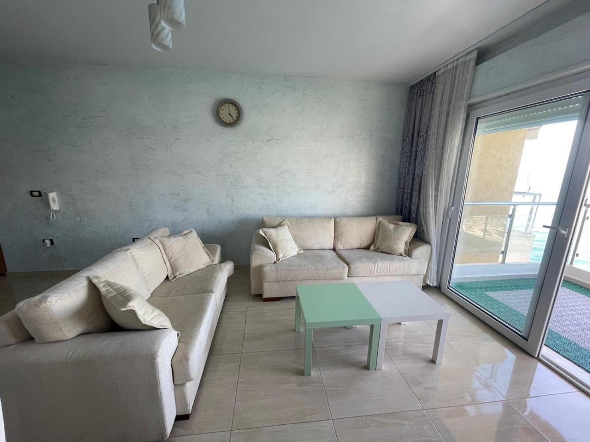 1-Stunning Sea View Apartments! Sarande Luaran gambar