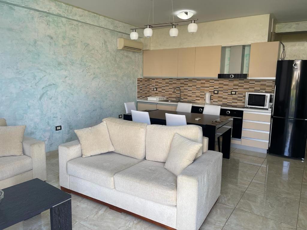 1-Stunning Sea View Apartments! Sarande Luaran gambar