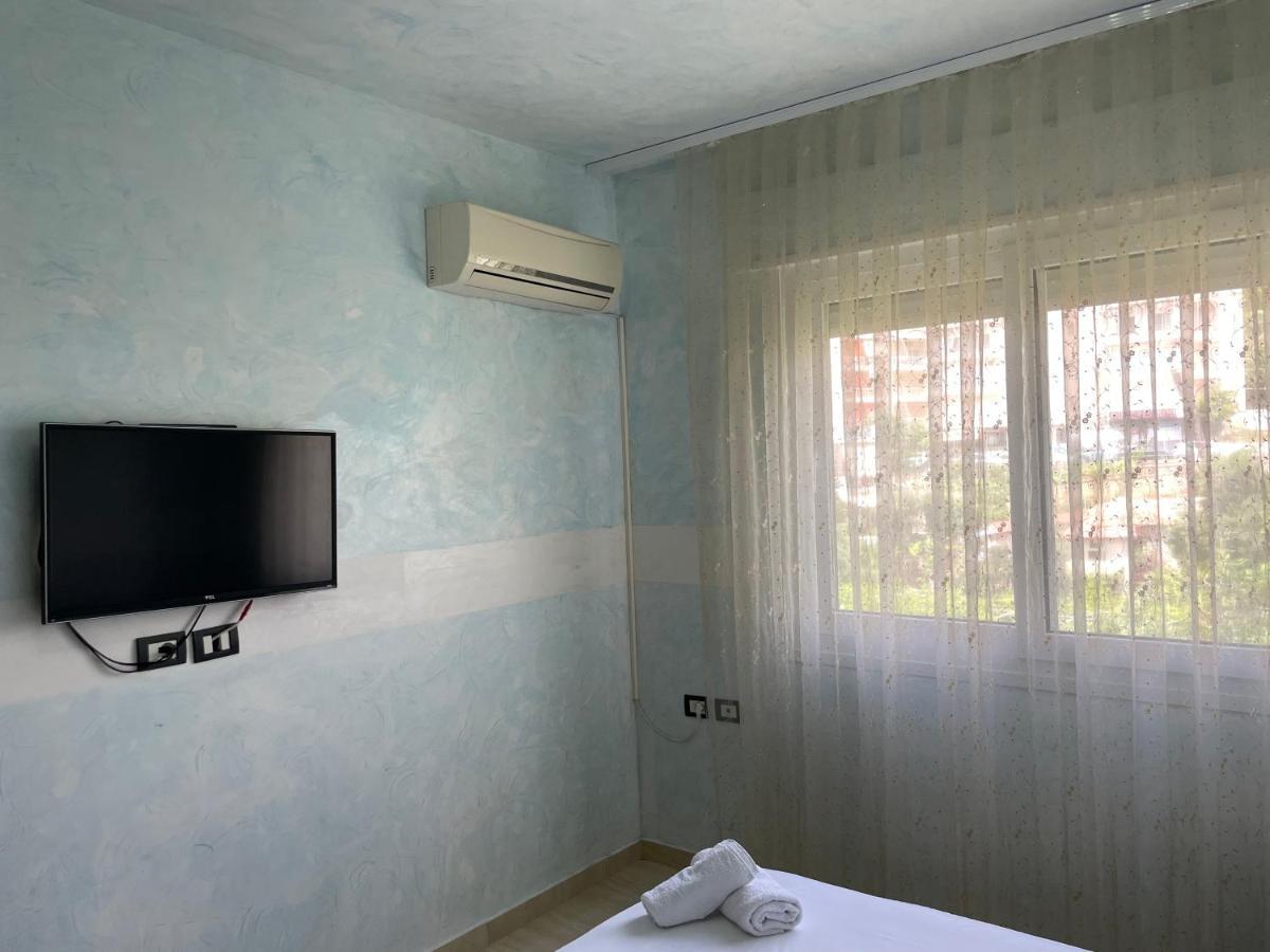 1-Stunning Sea View Apartments! Sarande Luaran gambar
